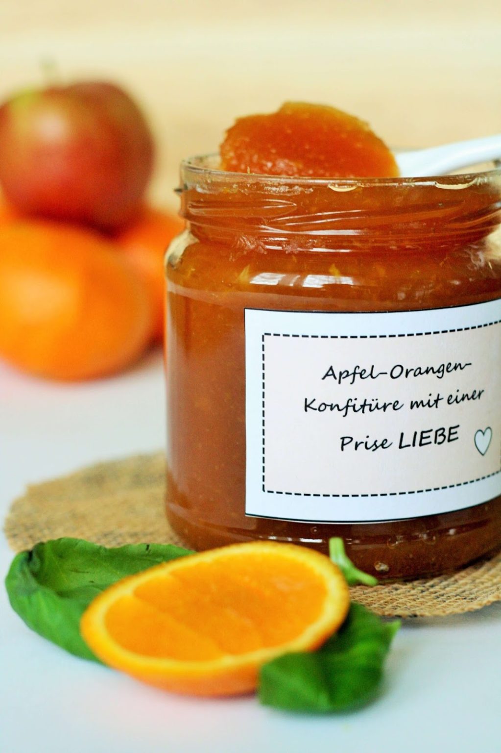 Apfel-Orangen-Marmelade zum Selbermachen - Some Joys